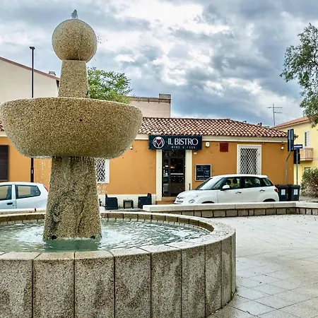 Suite Monte Nero Renovated 1Br Apartment, Central Olbia *