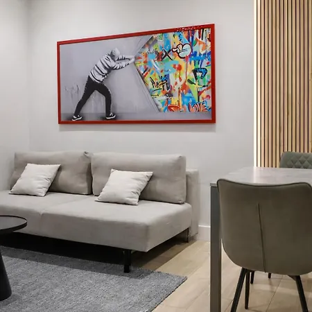 Monte Nero Renovated 1br Apartment, Lejlighed