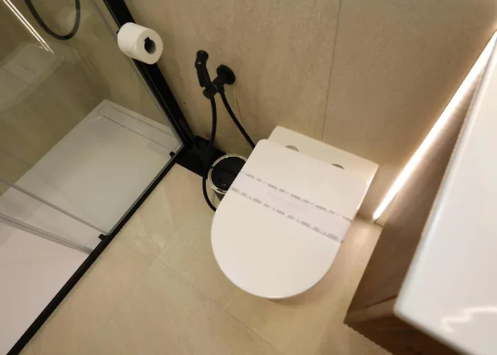 Suite Monte Nero Renovated 1Br Apartment, Central Olbia Olbia