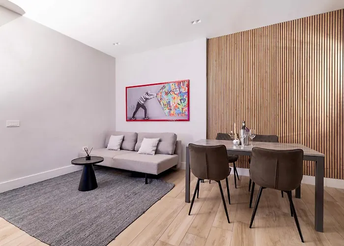 Suite Monte Nero Renovated 1Br Apartment, Central Olbia Olbia