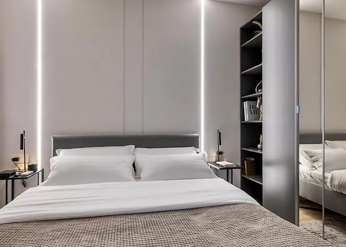 Suite Monte Nero Renovated 1Br Apartment, Central Olbia * Olbia